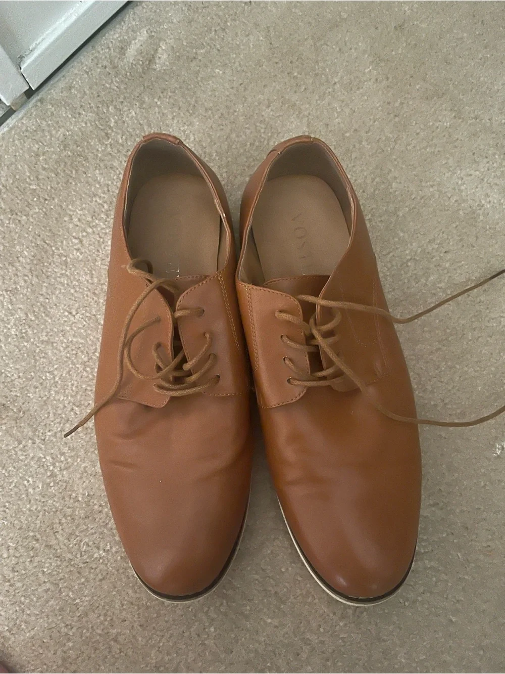 Men’s Tan Leather Derby Shoes